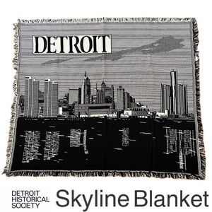 🏙️Woven Throw Blanket Tapestry Skyline Detroit Historical Society Monochrome VTG